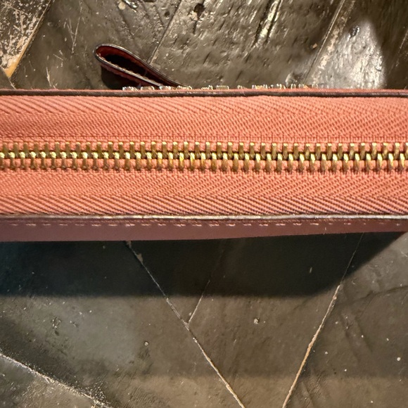 Michael Kors Pink Satchel and Wallet Set - Picture 14 of 15